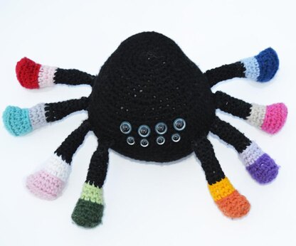 Mr Sneaky - The Amigurumi Spider in Sneakers