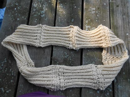 Sandy Beach Infinity Scarf