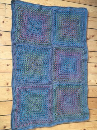 Boxed Block Stitch Throw