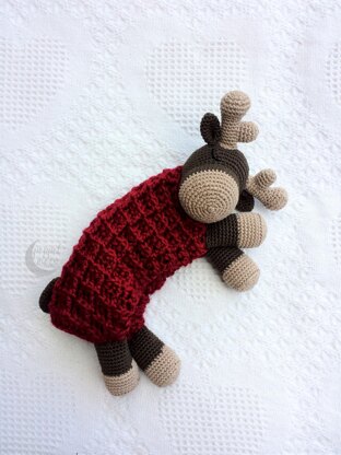 Happy Mole Lovey Crochet pattern by Poppet Moon Crochet