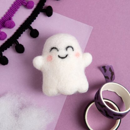 Hawthorn Handmade Happy Ghost Mini Needle Felting Kit