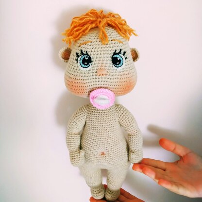 Lulu doll body with crocheted eyes (32 cm) pattern by Annea Leolea