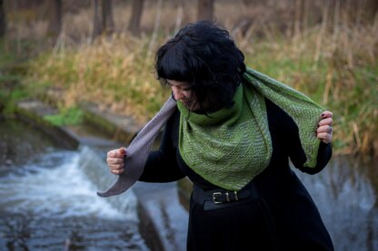 'Yrden' shawl