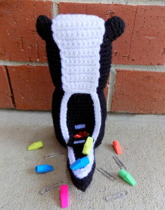 Skunk Pencil Holder