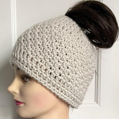 Messy Bun Seed Stitch Beanie