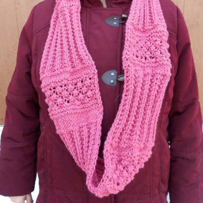 Ribbed Raspberries Infinity Scarf