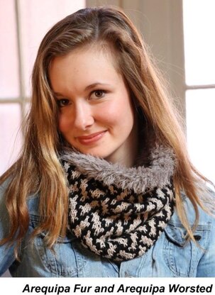 Slipt Stitch Cowl in Plymouth Yarn Arequipa Worsted & Boucle - 104 - Downloadable PDF