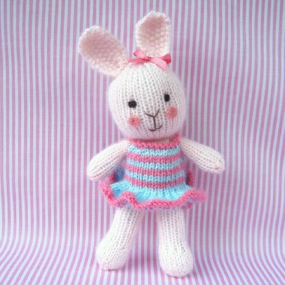 Candytuft - knitted rabbit