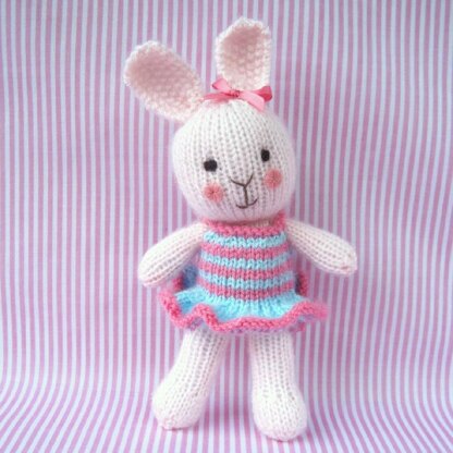 Candytuft - knitted rabbit