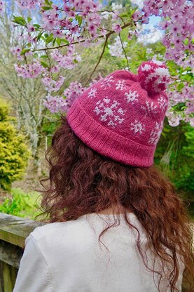 Floating Snowflake Hat