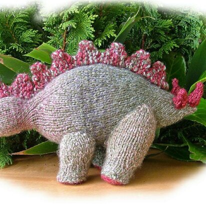 Stegosaurus toy dinosaur knitting pattern by Georgina Manvell
