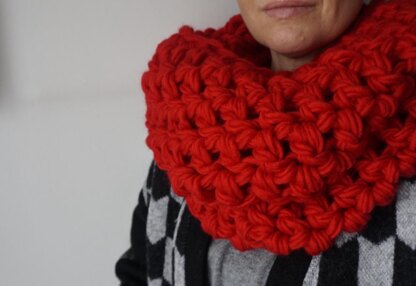 Super Chunky Infinity Scarf Pattern