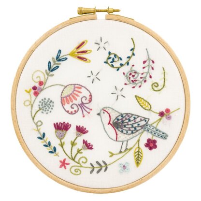 Un Chat Dans L'Aiguille George the Robin Contemporary Embroidery Kit