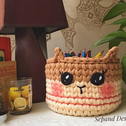 Recycled (t-shirt) yarn basket- Cat-101