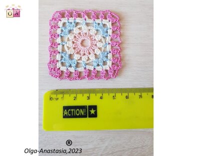 Bright crochet square