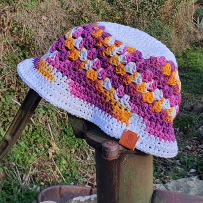 Gallium Crochet Bucket Hat