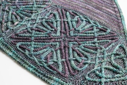 Durrow shawl