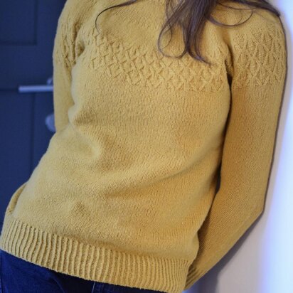 Tavila Sweater