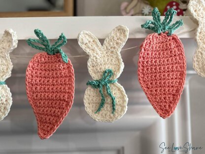 Easter Garland: Carrots & Bunnies