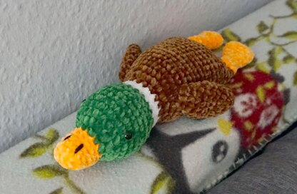 Crochet Pattern for the Cuddly Duck!
