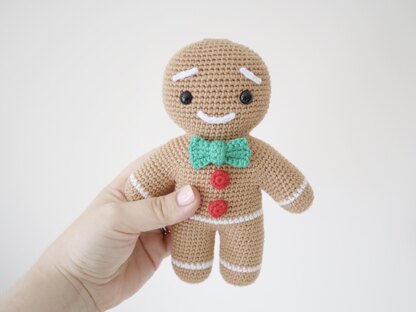 Gingerbread Man Amigurumi