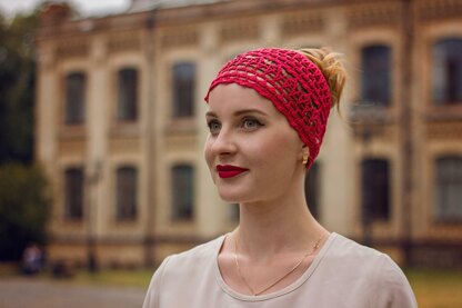 Persian Glory Messy Bun Hat