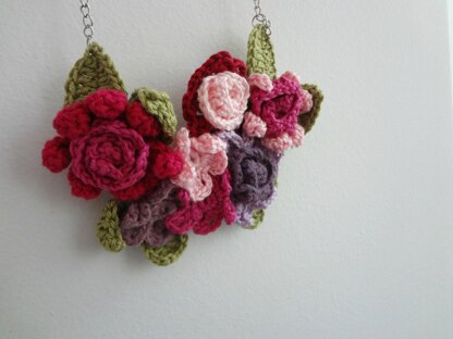 Summer Flower Necklace