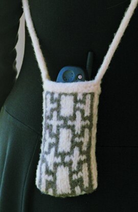 Felted Cell Phone Tote in Imperial Yarn Columbia - P112 (Downloadable PDF)