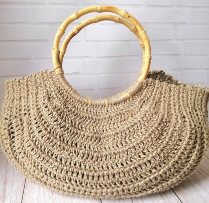 Jute tote with bamboo handles