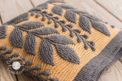 Spica Embossed Crochet Bag