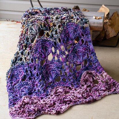 Shell Stitch Throw