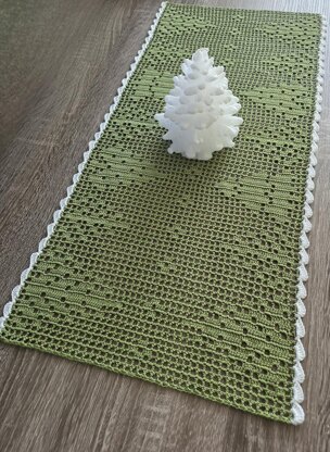 Christmas Tree Table Runner