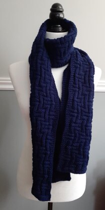 Crenellated Scarf