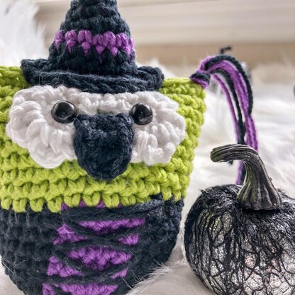 Witcheletta - Amigurumi Owl - Halloween Series