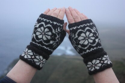 Buggiflooer Mitts