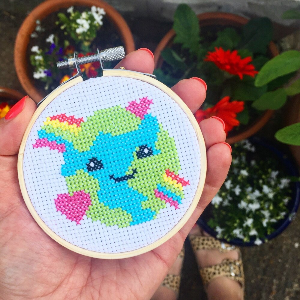 Cute Strawberry' Mini Cross Stitch Kit – The Make Arcade
