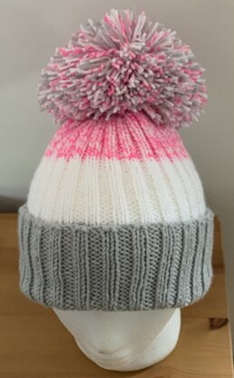 Tinkerbell bobble hat