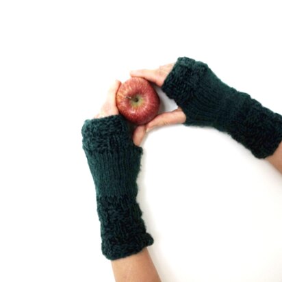 Woven Look Fingerless Gloves