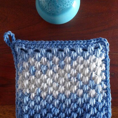 Waves of the Ocean Pot Holder