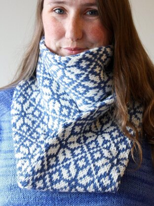 Snowflake infinity scarf