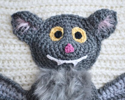 Vampire bat. Sofa cushion. Throw pillow. Halloween. Crochet cushion