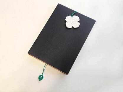 4 Petal flower bookmark