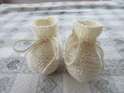 Garter Stitch Booties