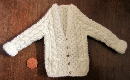 1:6th scale Man's Aran cardigan