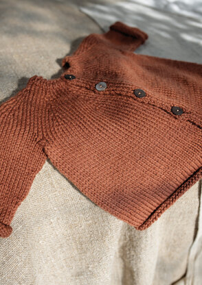 Little Lamb Cardigan in Rowan Baby Cashsoft Merino (DE) - RB002-00006-DEP - Downloadable PDF