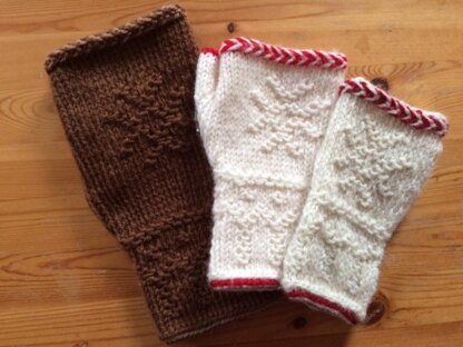 Twined Knitted Fingerless Mitts