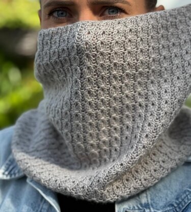 Whisper Lace Cowl
