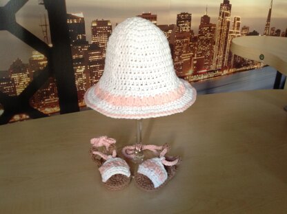 Summer Baby Bootie & Sandal & Crown & Hat Set N 207