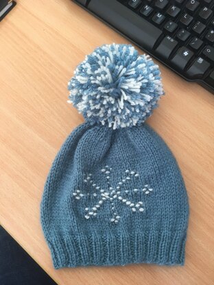 snowflake hat