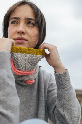 Port Vell Cowl